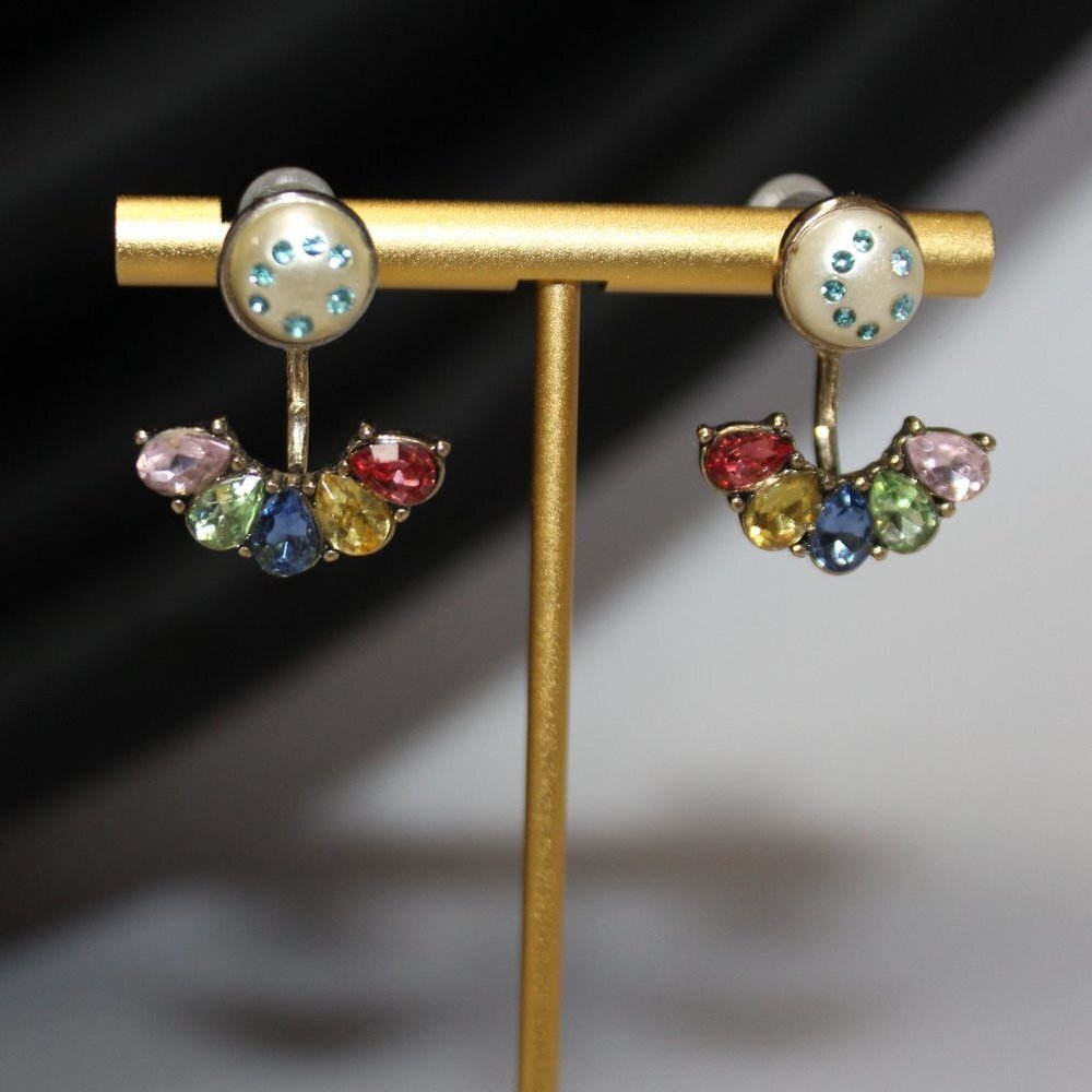 Betsey Johnson Stud Stone Fashion Earrings - Picture 3 of 5